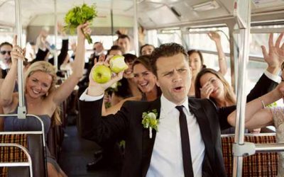 ¿Por qué contratar un autobús para tu boda en Granada es una idea genial?